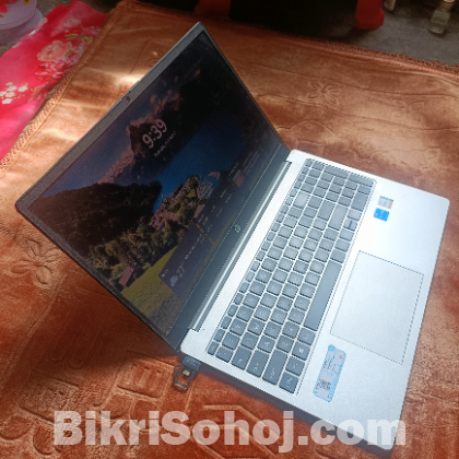 16GB RAM | 512GB SSD | HP Laptop | 12th Gen i5 | 1 Year Used